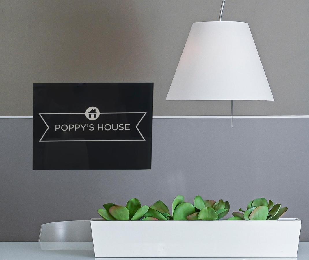 Апартаменты Poppy'S House Специя Экстерьер фото